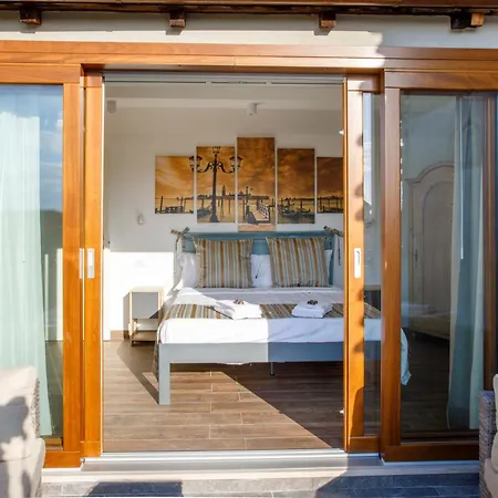 Ca'9 Rooftop Terrace Διαμέρισμα *